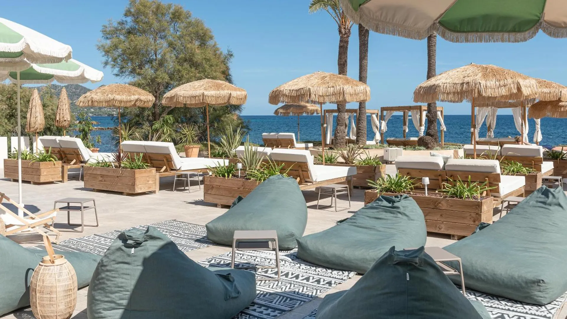Hotel Atolon & Kaafu Beach Club Cala Bona  4*, Cala Bona (Mallorca) Spain