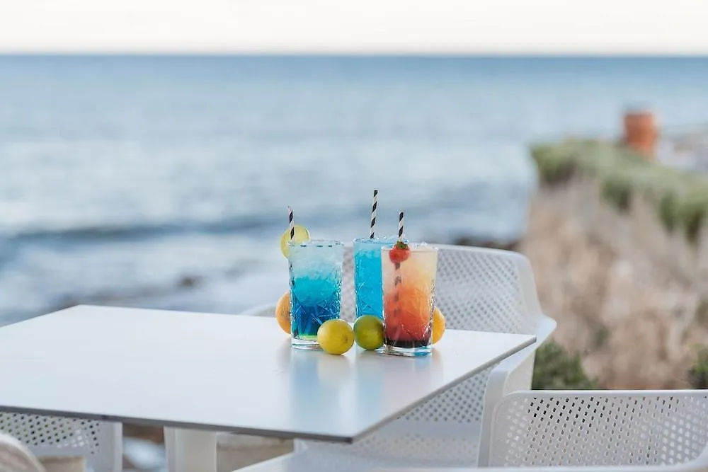 Hotel Atolon & Kaafu Beach Club Cala Bona  4*, Cala Bona (Mallorca) Spain