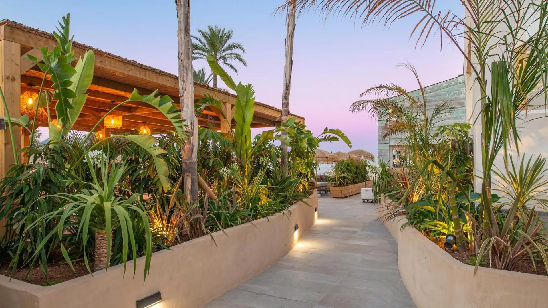 ****  Hotel Atolon & Kaafu Beach Club Cala Bona  Spain